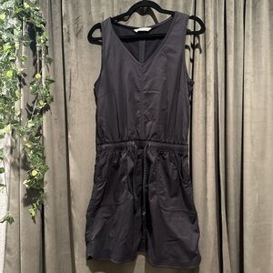 Black Northface dress women’s size M